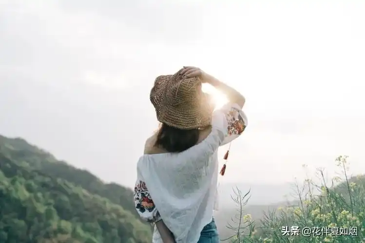 关于背影说说大全(说说背影大全唯美伤感) _晶羽文学网