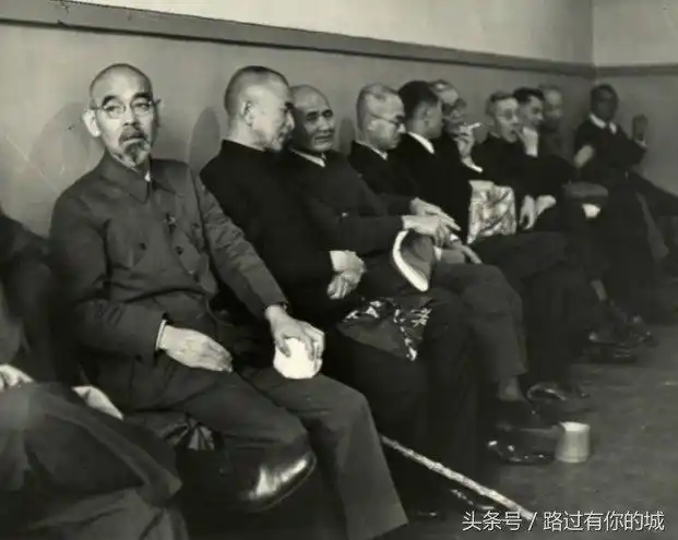 直击临近行刑的日本 德国战犯:吓得哇哇大哭,只好用破布堵住嘴