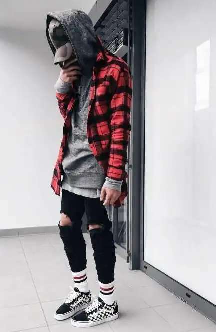 男生穿紧身裤应该如何搭配