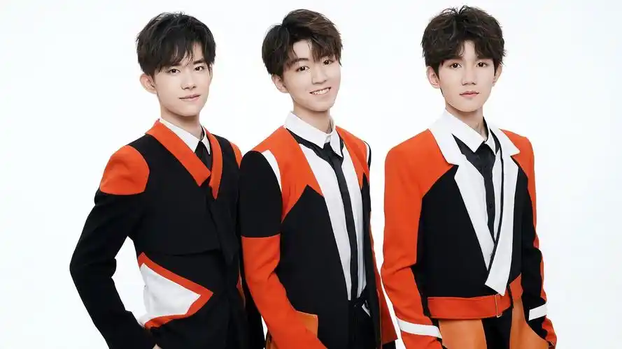 明星组合王源王俊凯易烊千玺明星风尚壁纸1