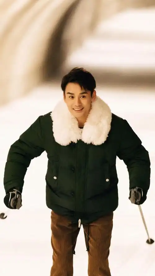 这批82,83年的男明星们,个个都保养得太好了吧