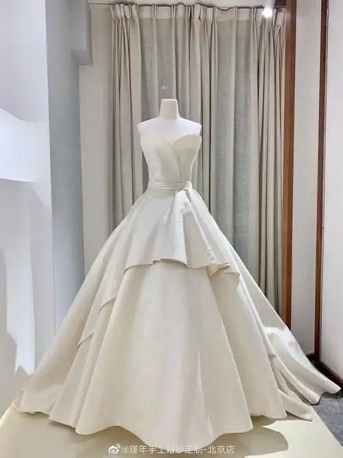 婚纱礼服图源微博cr瑾年手工婚纱定制