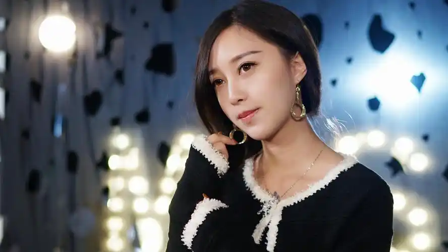 女声翻唱梁静茹经典《可惜不是你》伤感柔情,触动人心