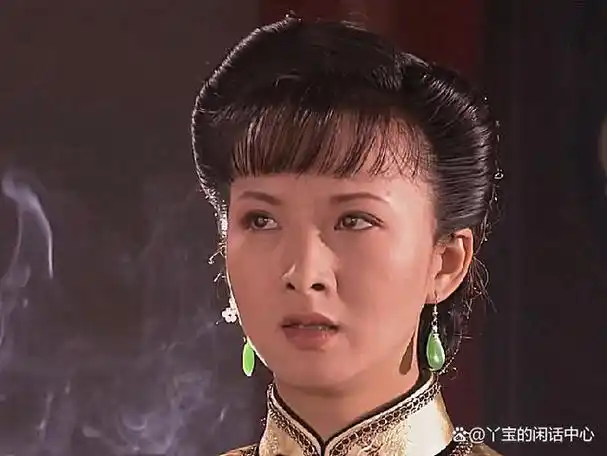 重温《大宅门》才发现,香秀的上位是对杨九红最大的讽刺和嘲笑!