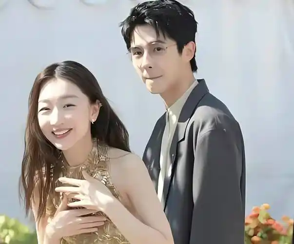 原创娱乐圈周冬雨刘昊然分手吴某凡身份曝光郭碧婷参加综艺节目