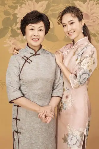 影楼主题服装复古新中式工笔画民国风旗袍全家福古装拍照摄影写真