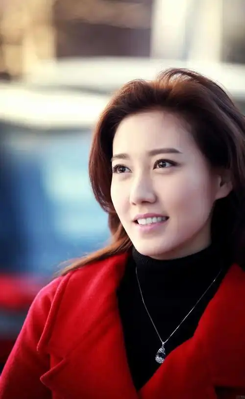 高露15张精美的照片