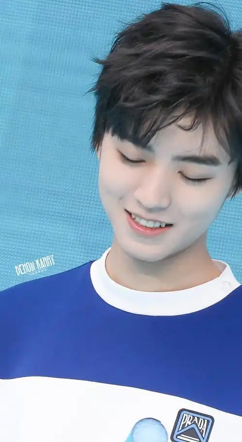 「tfboys」「新闻」200707 王俊凯笑容杀来袭,重庆甜豆向你招手|tfboy