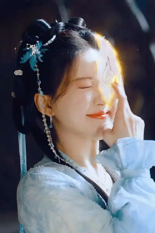 赵露思《神隐》:女主说脏话,神仙也要上厕所,台词像小学生!