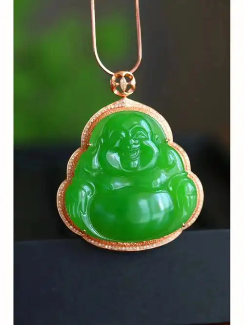 收藏款和田玉金镶玉碧玉佛吊坠极品苹果绿