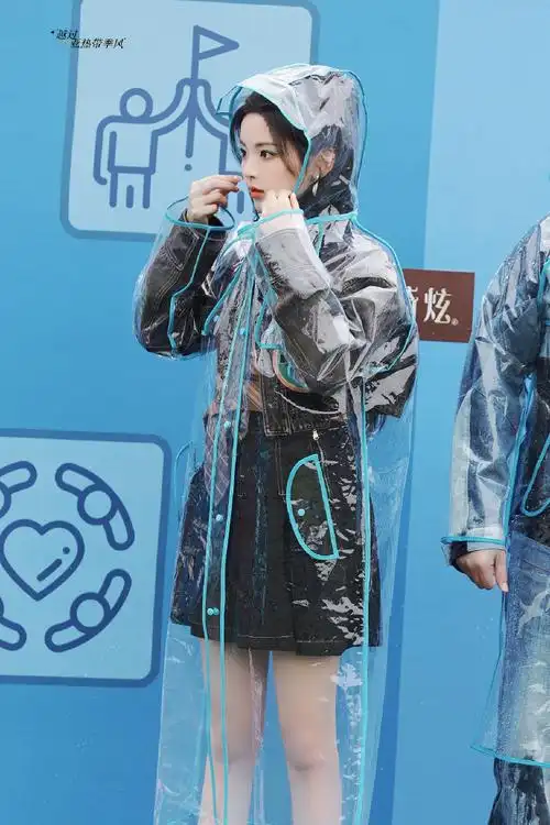 杨超越超话ycy#杨超越陈若华#230522·综艺录制宝宝的新造型好甜好