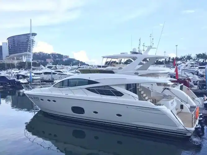 大梅沙湾游艇会