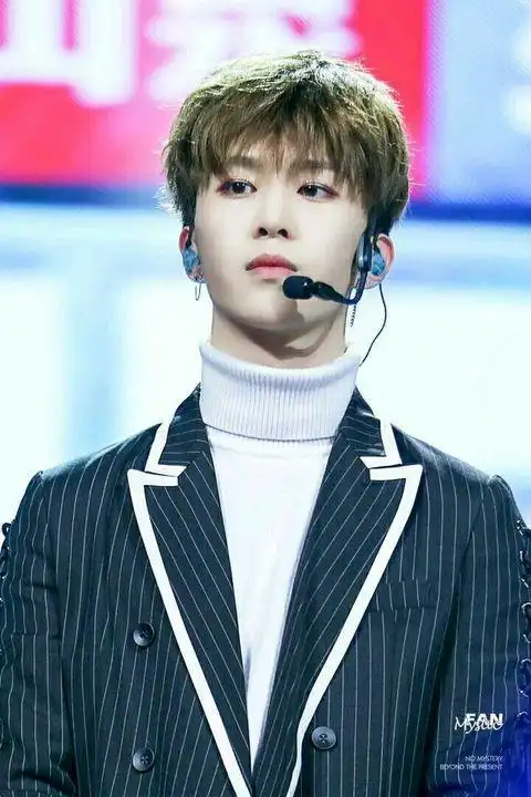 偶像练习生之范丞丞我回来了