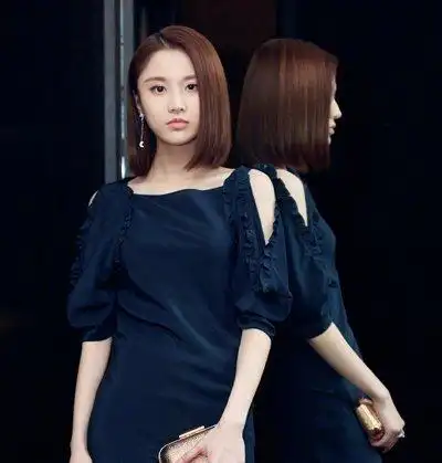 2018小个子女生中发示范 显高又显瘦(2)_发型师姐