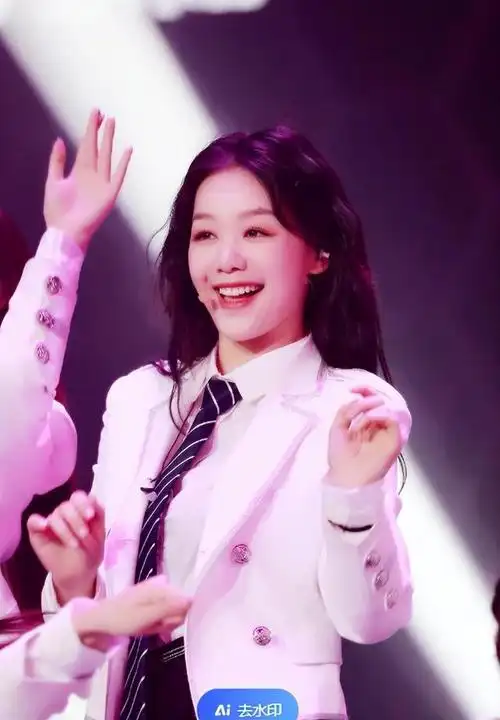 火箭少女解散三年后成员现况差距已拉开真红还是假红一目了然