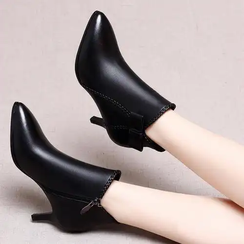 短靴中跟百搭尖头新款高跟2020皮鞋真皮秋冬季时装靴
