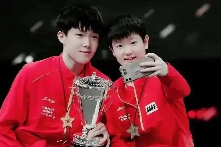 孙颖莎谈王楚钦是很好的混双搭档有什么直接说什么