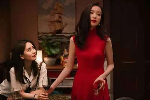 刘诗诗倪妮美出国门外国人看流金岁月气到捂嘴中国有文化自信