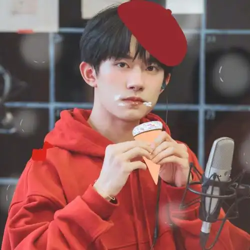 今日可爱易烊千玺头像迷雾鹤思