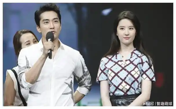 从赵灵儿到神仙姐姐无惧黑料的刘亦菲她真的做到了爱自己