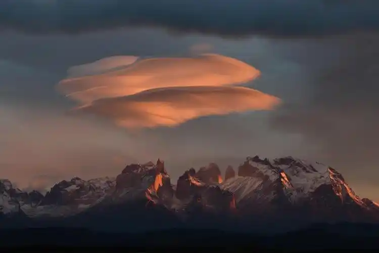 大家有没有什么养眼好看的ipad壁纸推荐