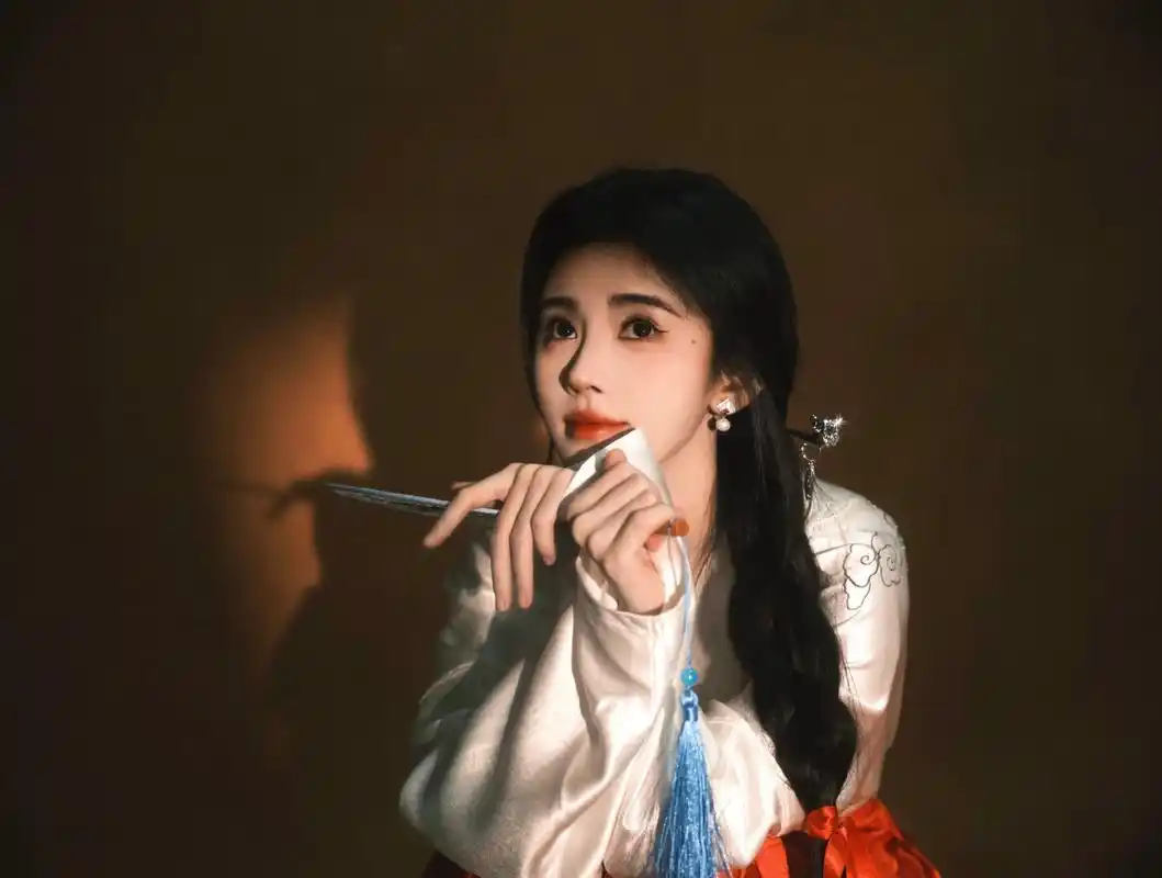 鞠婧祎,仙气马面裙造型