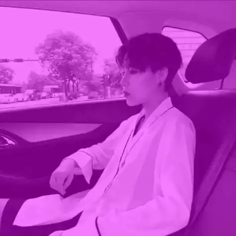 梦幻紫色头像男生紫色男头让你无法抗拒