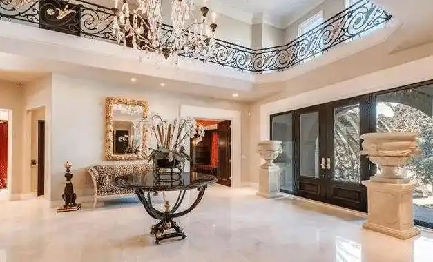 董卿国外豪宅曝光,价值6千万,800多平宛如宫殿惹人羡_生活_房子_美国