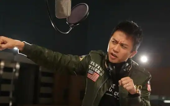 图邓超中国好声音第三季献唱嗨翻全场小时候五音不全遭讽刺