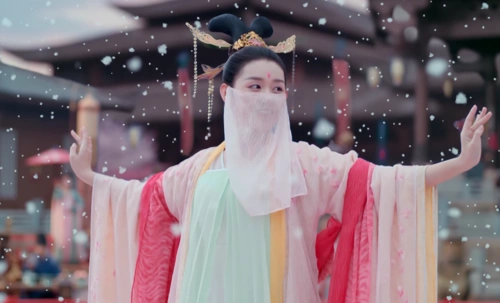 三千鸦杀燕燕公主扮演者蒋依依红衣抹胸剧照(5)