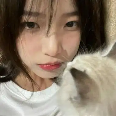 又纯又欲很温柔的治愈系女头_女生头像_美头网