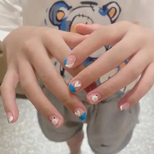 小朋友喜欢的可爱美甲