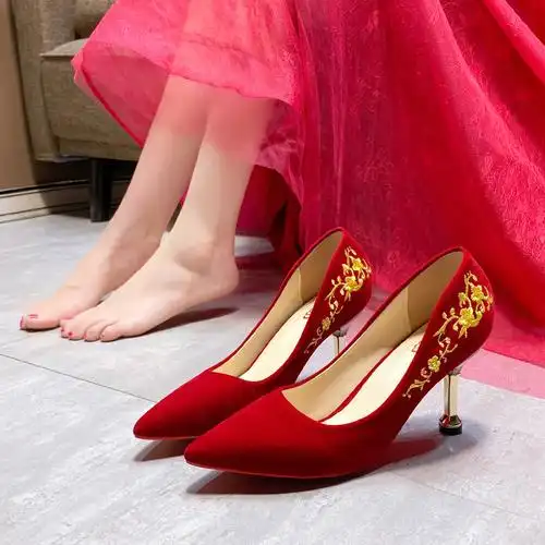 红色高跟鞋女婚鞋2021年新款新娘鞋结婚鞋秀禾婚纱中式婚礼中跟鞋