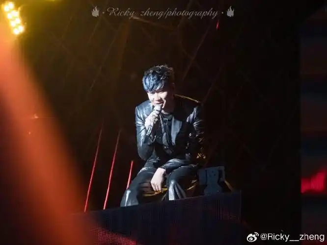 jj林俊杰圣所世界巡回演唱会