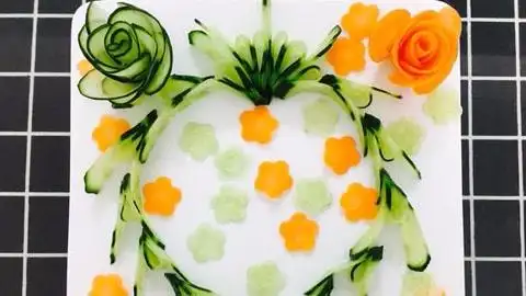 黄瓜加胡萝卜 五星主厨教你在家做简单漂亮的摆盘 提升美食逼格