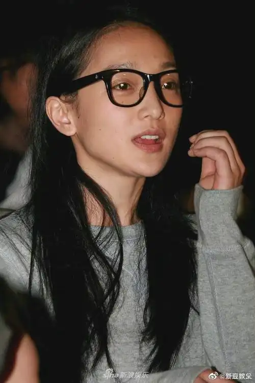 周迅早期素颜照
