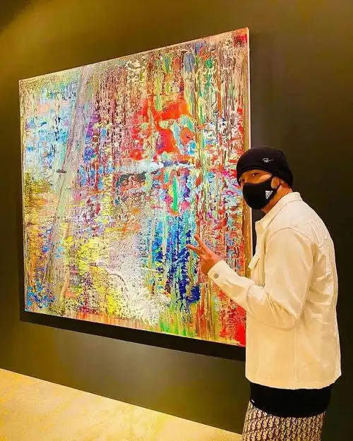 20亿豪宅算什么,周杰伦收藏的这些艺术品,才真的让人惊掉下巴!