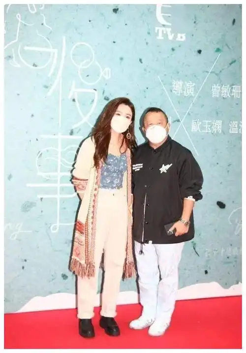 14岁少女登时尚巅峰曾志伟之孙婚姻风波