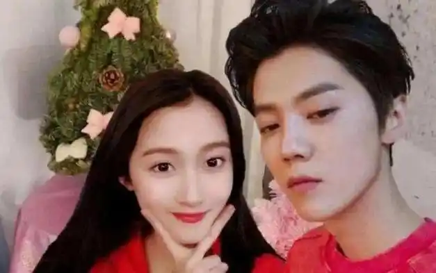 扒叔大爆料李小璐女儿黄了王菲谢霆锋歪屁股鹿晗保住关晓彤baby被拿捏