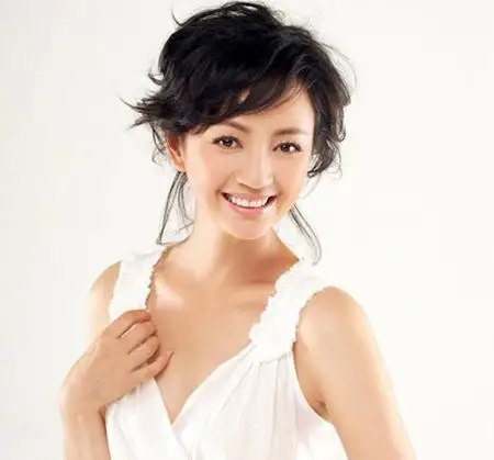 罗海琼两度辞职只为演戏