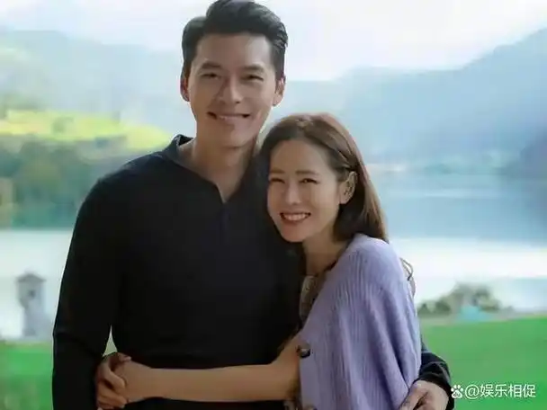 再次提到宋仲基,他因出演《太阳的后裔》而结识了宋慧乔.