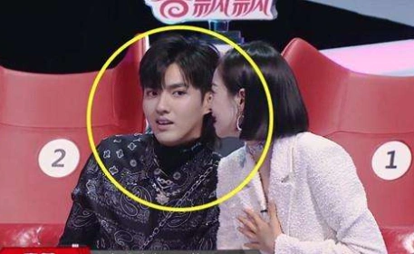 吴亦凡宋茜疑似暴露恋情?两个人被机场喊话行踪露馅