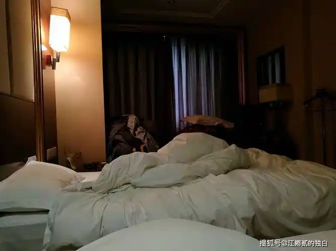 2007年,海南男子在宾馆见女网友后离奇失踪,女子面对审讯不服气_韩某