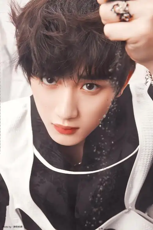 丁程鑫 花儿与少年