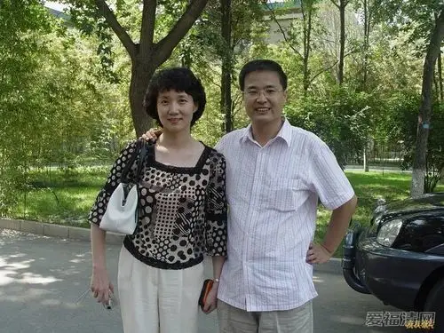 李修平简历老公图片_李修平简历,李修平为什么退出新闻联播,李修平