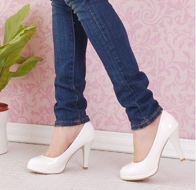 春秋女职业工作鞋低帮上班细跟上班圆头浅口防水台单鞋白色高跟鞋