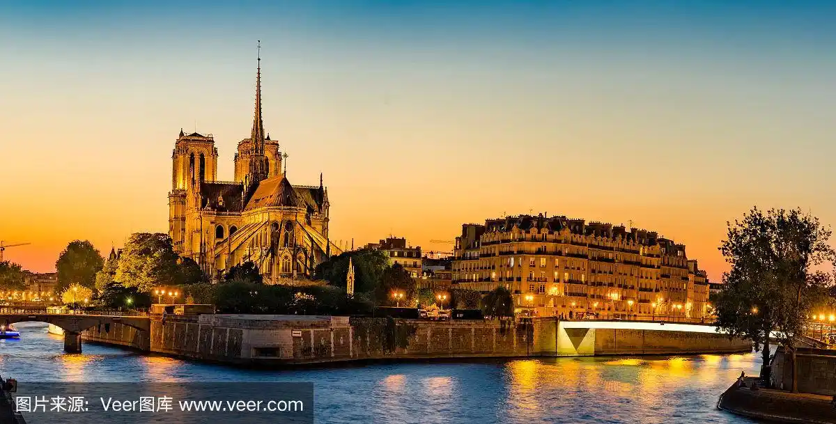日落时分的巴黎圣母院,法国全景