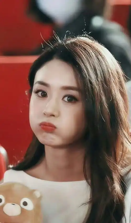 王一博,王俊凯,王源,易烊千玺,刘亦菲,杨紫,迪丽热巴,杨幂,赵丽颖