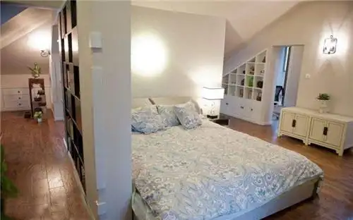 大卧室改成两个小卧室怎么改