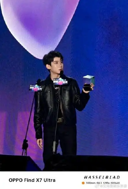 王源qq音乐巅峰盛典生图,状态如何|王源|qq音乐_新浪新闻